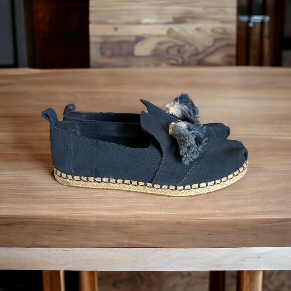 Toms Suede Tassel Shoes, Blue, Women’s W7 Super Cute & Comfortable - Picture 4 of 8